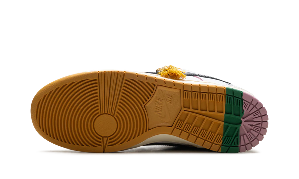 Nike SB Dunk Low CSEF