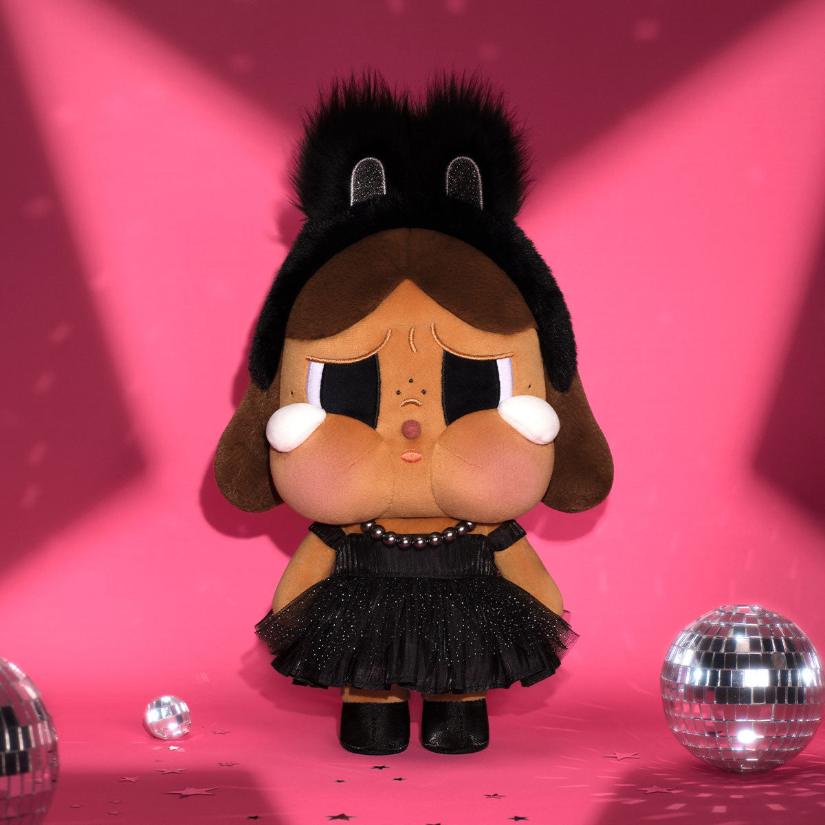Pop Mart CRYBABY SHINY SHINY Series Plush Doll Black