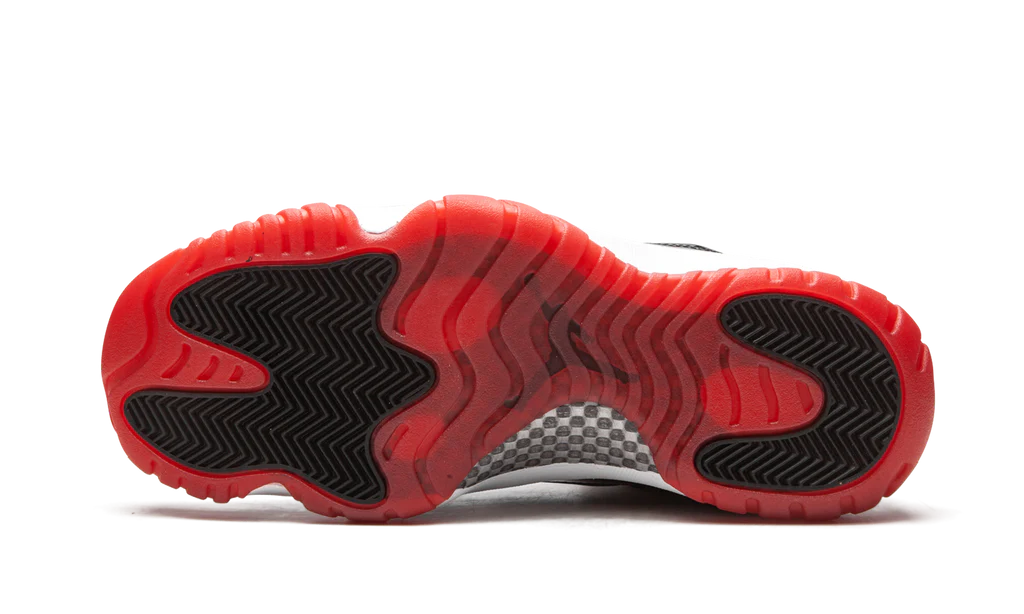 Air Jordan 11 Retro Low Concord Bred
