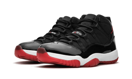Air Jordan 11 Retro Playoffs Bred (2019)