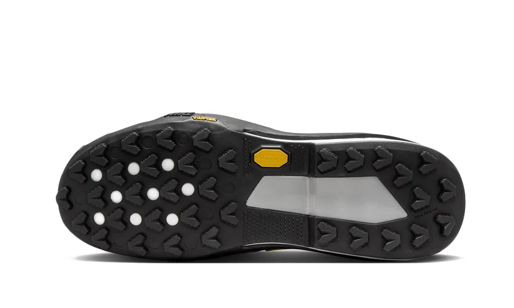 Nike Sacai Zegamadome SP Yellow Matte Silver