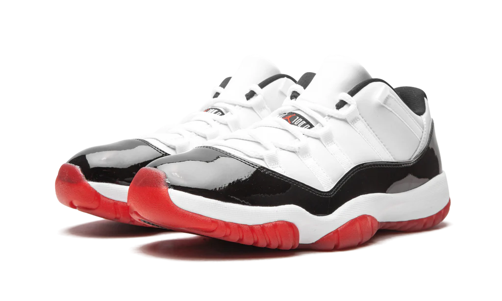 Air Jordan 11 Retro Low Concord Bred