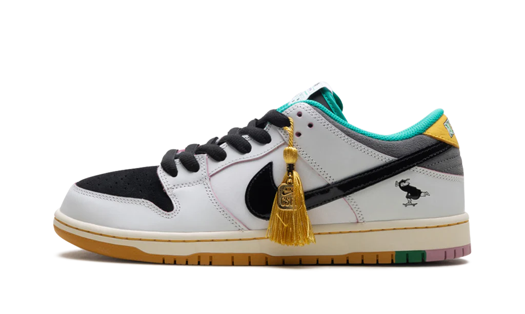 Nike SB Dunk Low CSEF