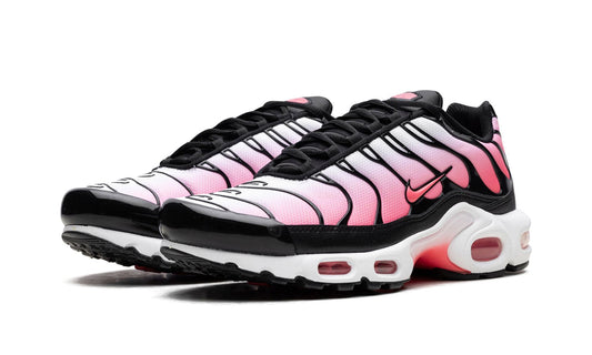 Nike Air Max Plus Black Hot Punch (Women's)