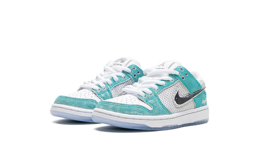 Nike SB Dunk Low April Skateboards (PS)
