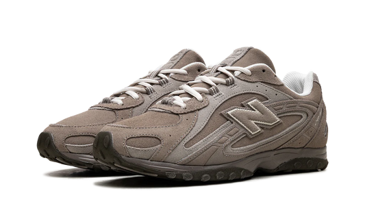 New Balance 204L Mushroom Arid Stone