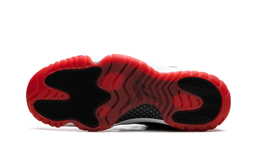 Air Jordan 11 Retro Low Bred (2025)
