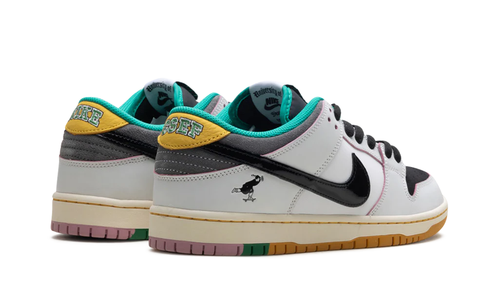 Nike SB Dunk Low CSEF