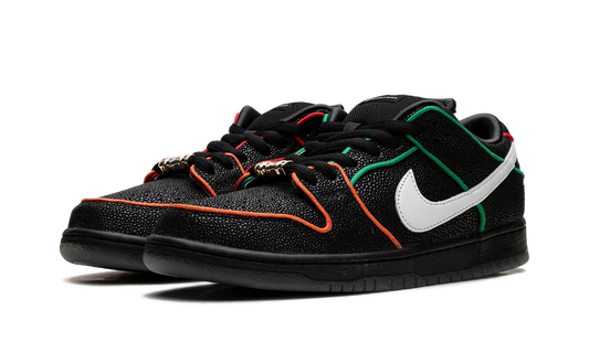 Nike SB Dunk Low Bronx Girls Skate