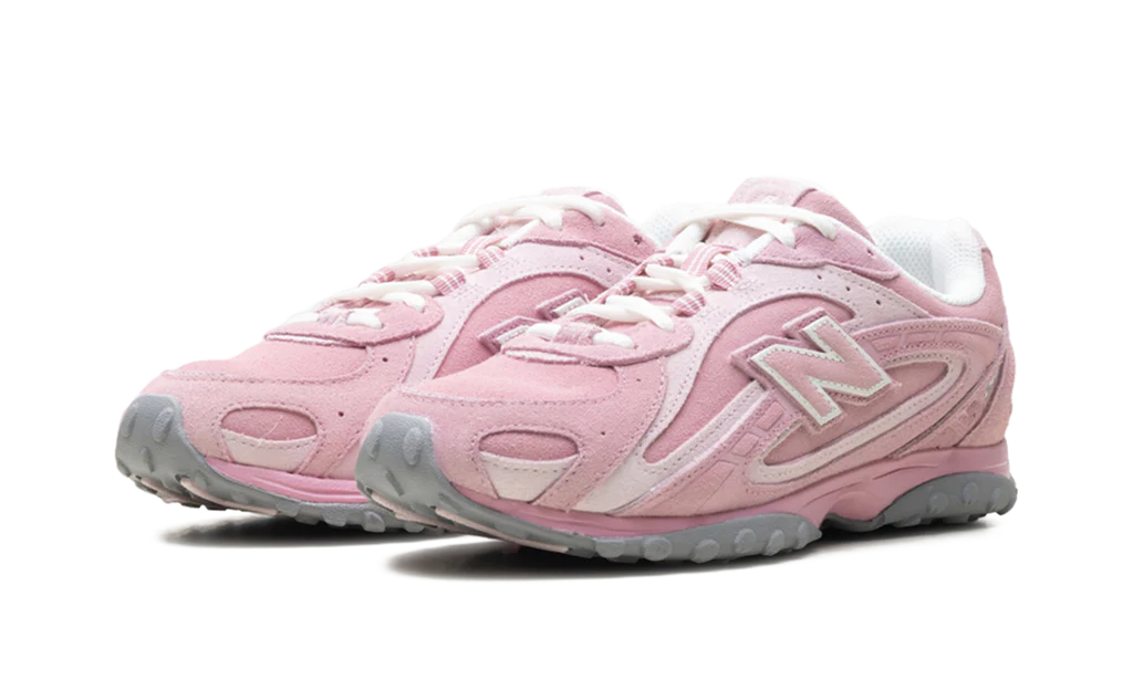 New Balance 204L Pastel Pink