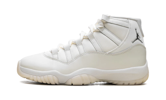 Air Jordan 11 Retro Pearl (Women's)