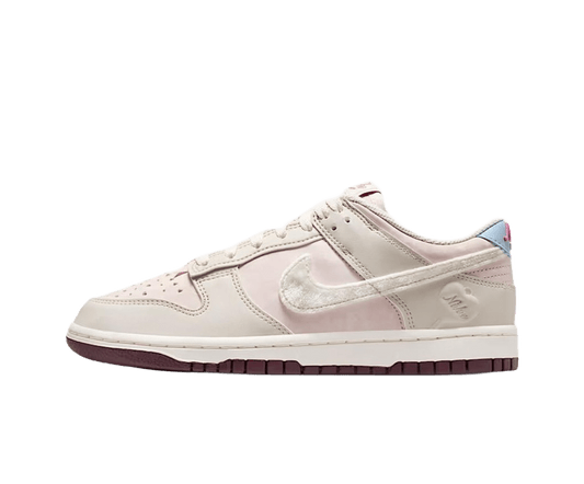 Nike Dunk Low Valentine's Day (2026) (Women's)