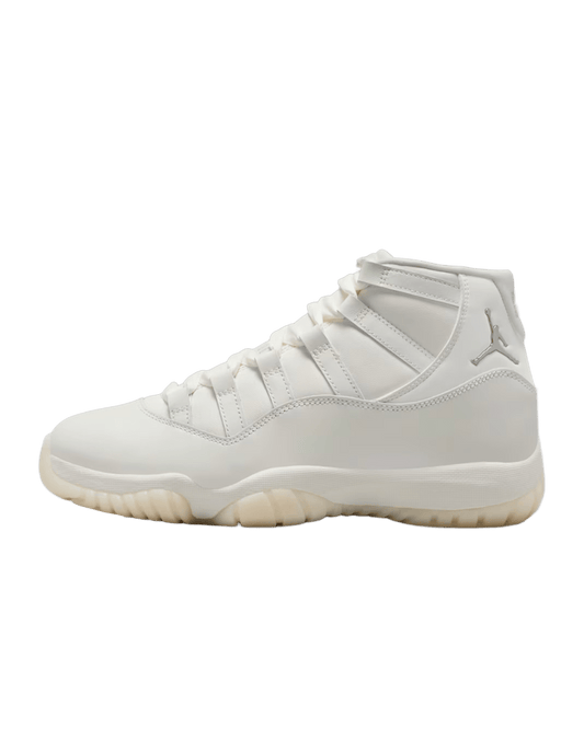 Air Jordan 11 Retro Pearl (Women's)