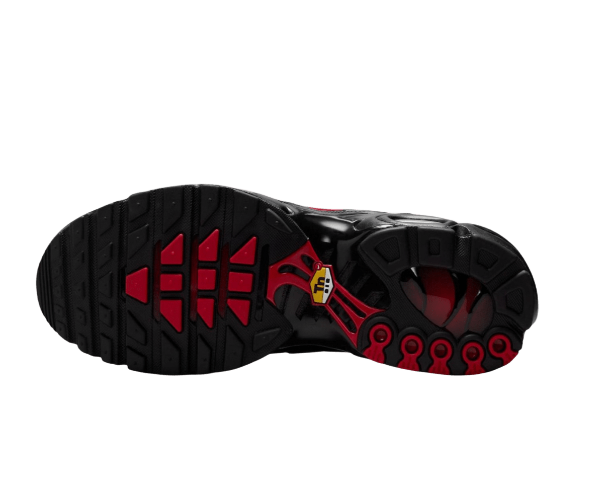 Nike Air Max Plus Tuned Air Black Red