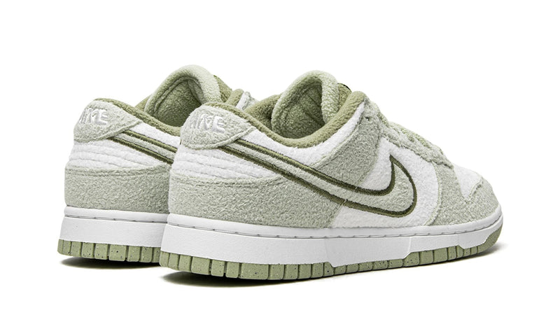 Dunk Low SE Fleece Pack Honeydew Women's