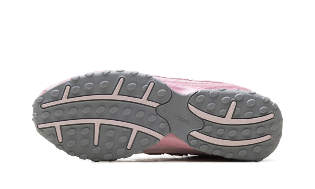 New Balance 204L Pastel Pink