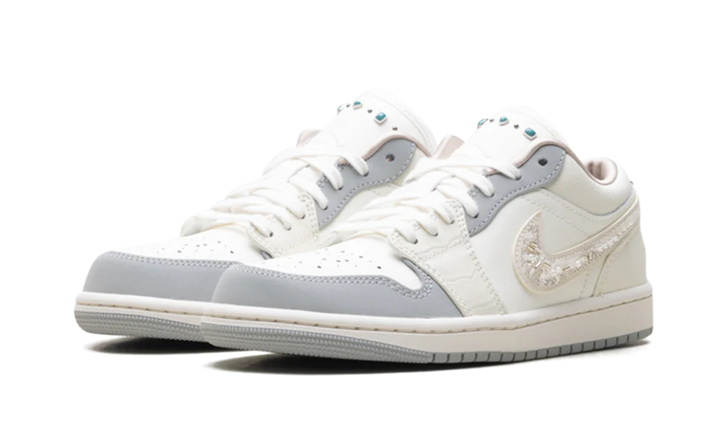 Air Jordan 1 Low Sail Soft Pearl (Women's)