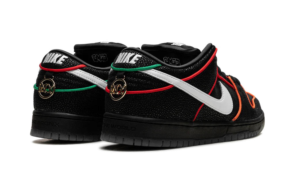 Nike SB Dunk Low Bronx Girls Skate