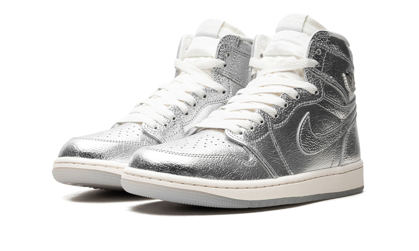 Air Jordan 1 Retro High OG Chrome