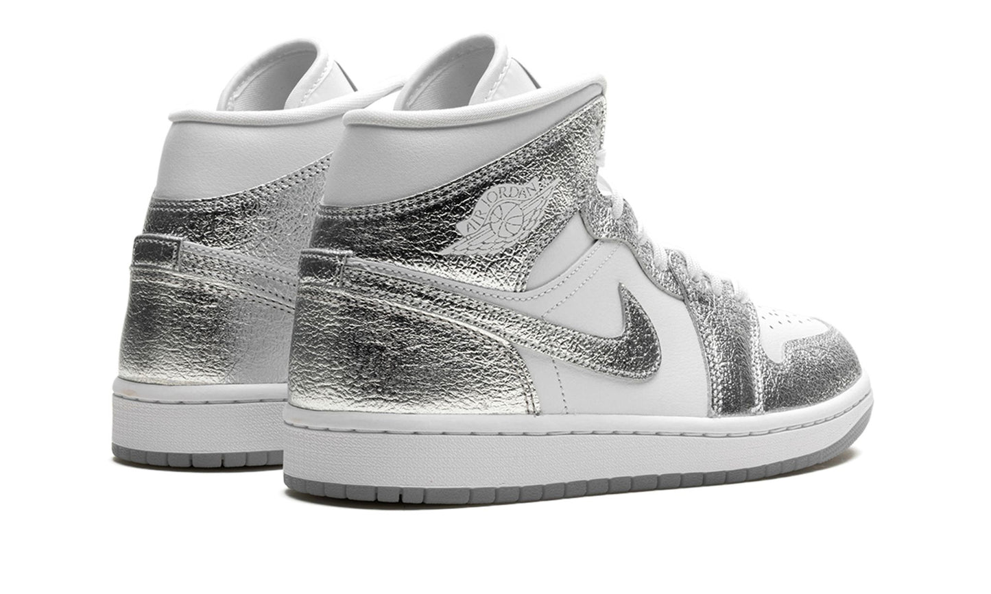 Air Jordan 1 Mid SE Metallic Silver