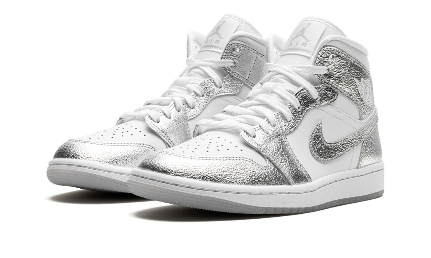 Air Jordan 1 Mid SE Metallic Silver