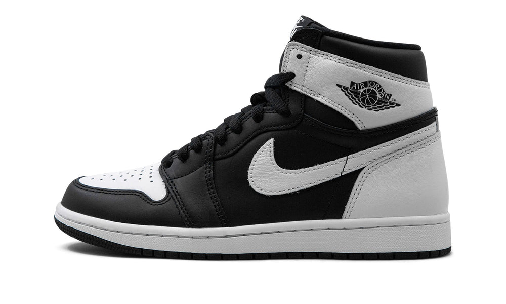 Air Jordan 1 Retro High OG Black White