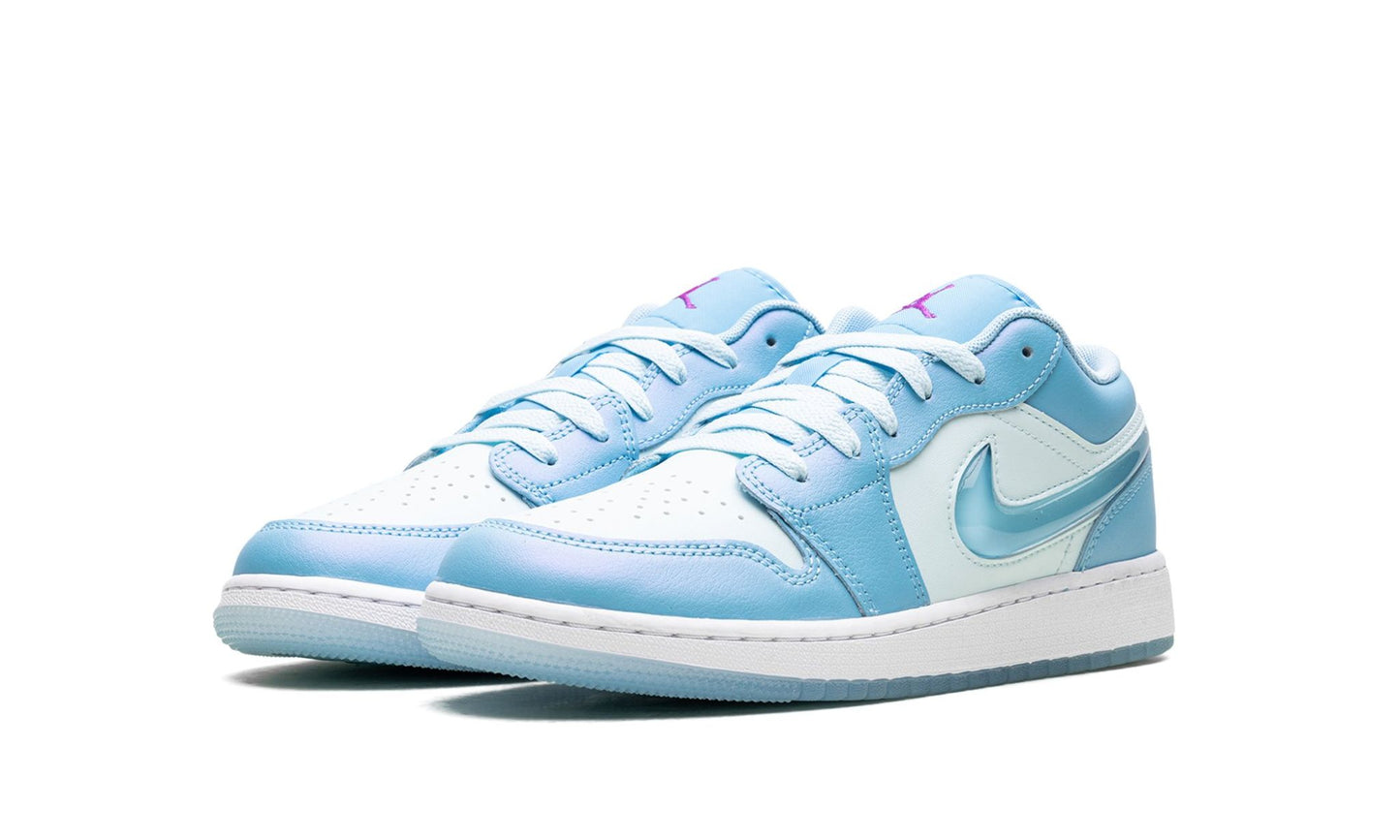 Air Jordan 1 Low SE Aquarius Blue (GS)