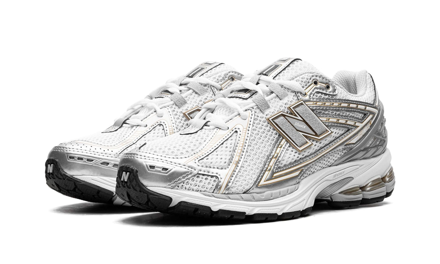 New Balance 1906R White Rain Cloud Silver Metallic