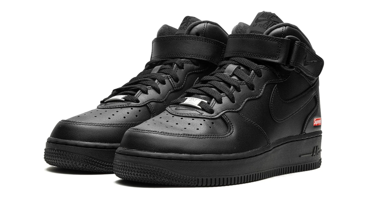 Nike Air Force 1 Mid Supreme Black