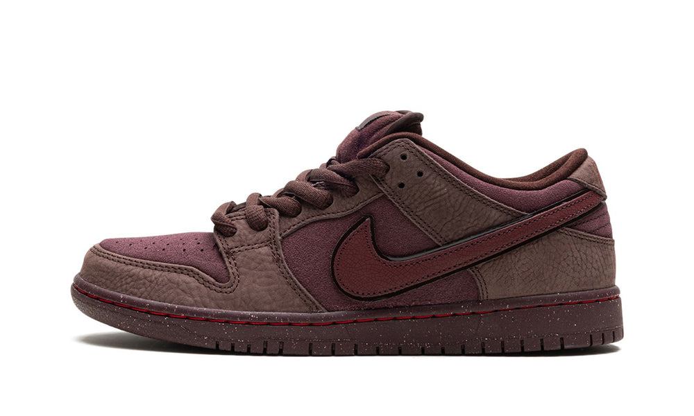 Nike SB Dunk Low City of Love Burgundy Crush