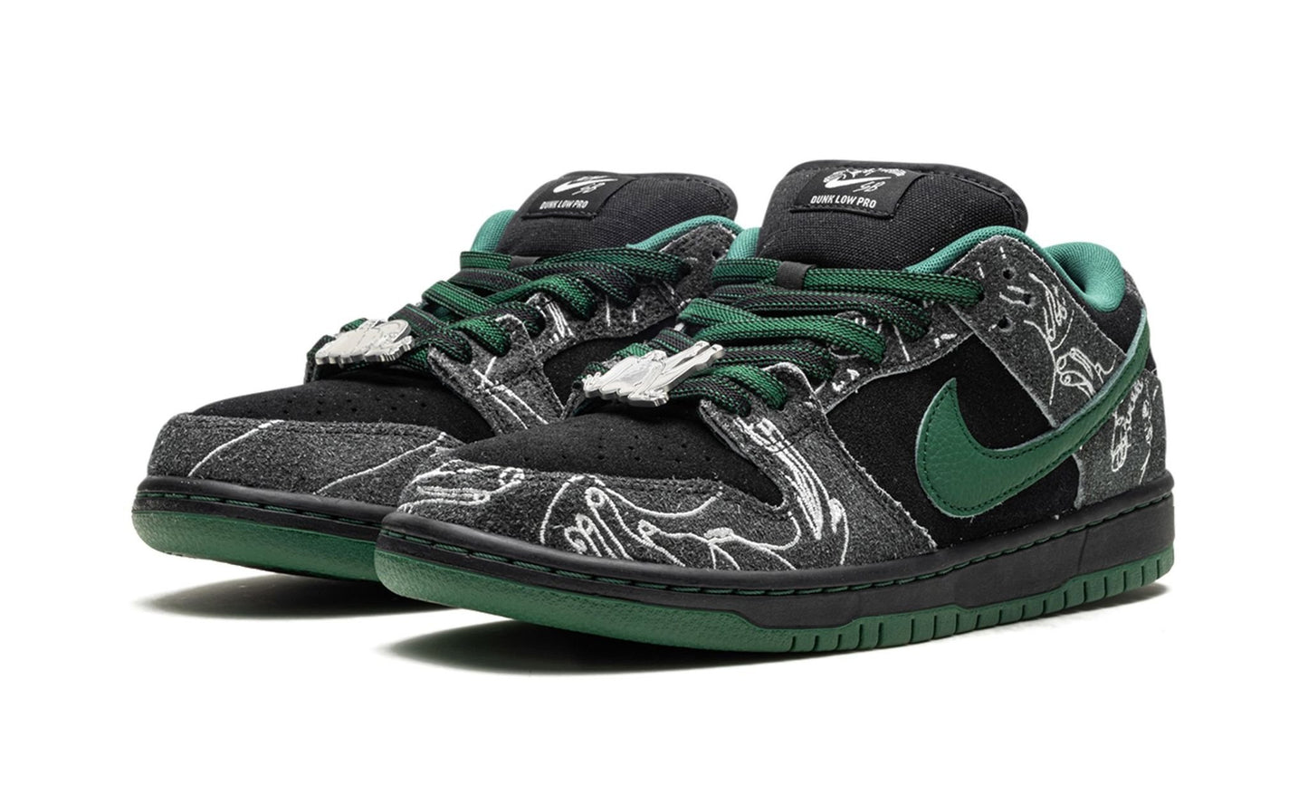 Nike SB Dunk Low There Skateboards