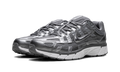 Nike P-6000 Metallic Cool Grey