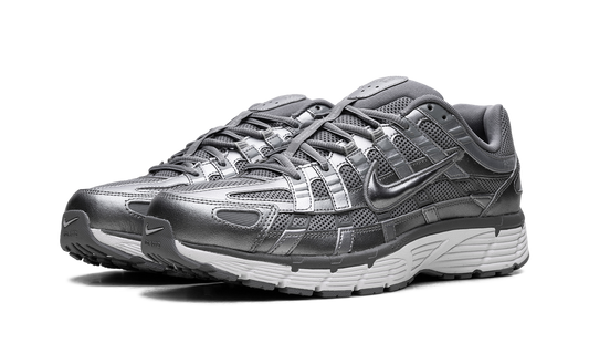 Nike P-6000 Metallic Cool Grey