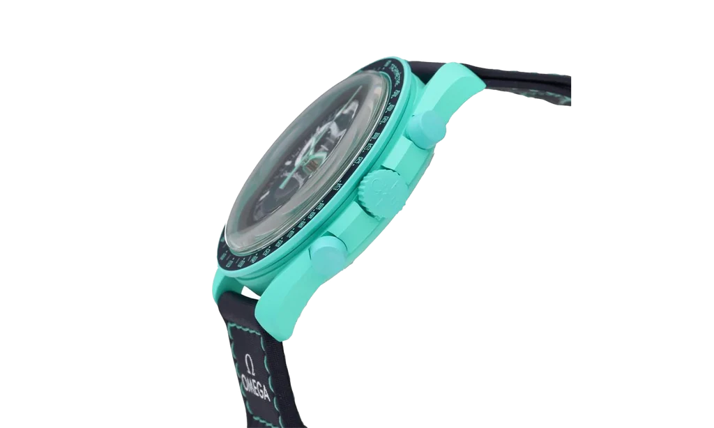 Swatch x Omega Bioceramic Moonswatch Mission On Earth Polar Lights SO33L103